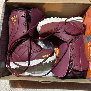 Thirtytwo women’s snowboard boots size 5